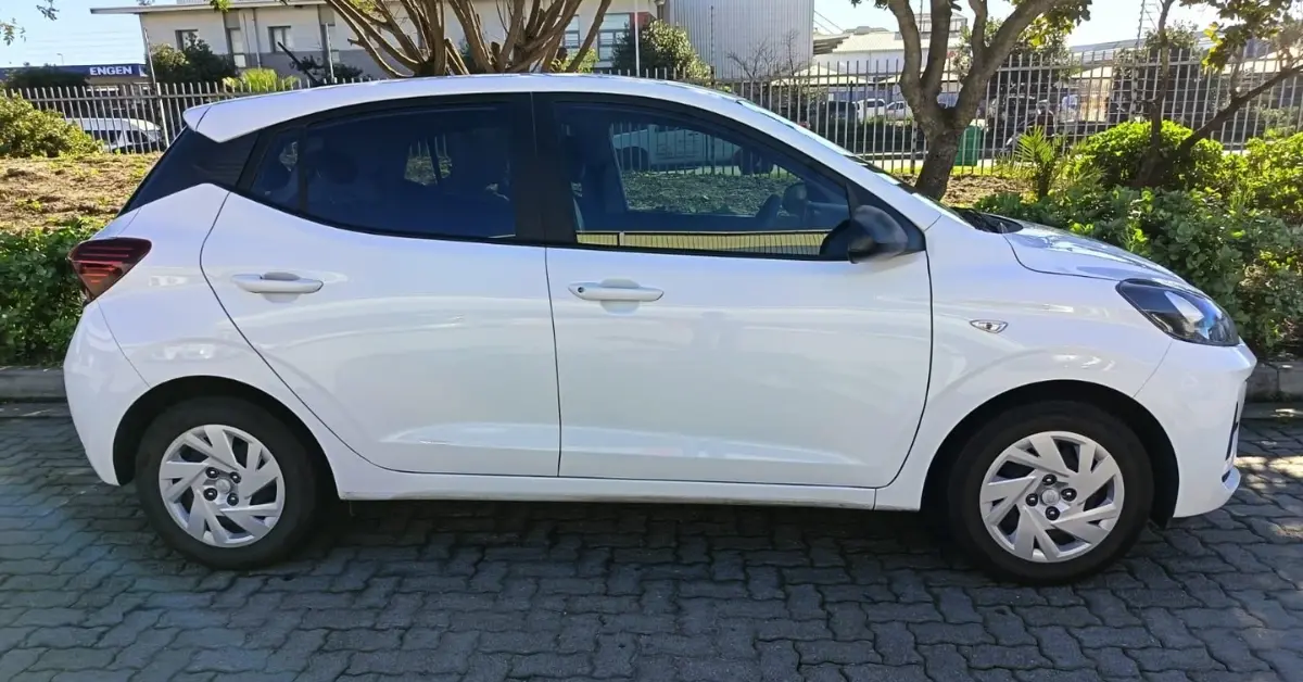 Grand i10 Auto rental in Cape Town